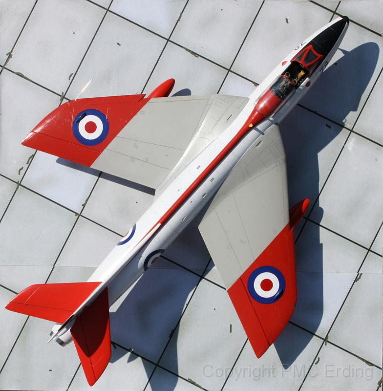 Hawker Hunter F.6 Revell 1-32 Lauerbach Peter 06.JPG